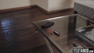 Petite Ebony Teenage 18+ Fucks Besties Stepdad - Alexis Tae And Kimmy Kimm