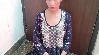 Chacha Jaan Ne Meri Jabar Dast Jawani Dekh Kar Chod Diya