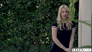 Kenna James and Natalia Starr threesome sex
