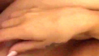 Always with a horny pussy she masturbates but her boyfriend knows how to make her come