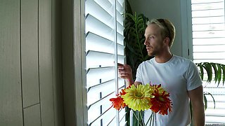 Skater Slut Fuck - Starring: Ariana Fox - PornFidelity
