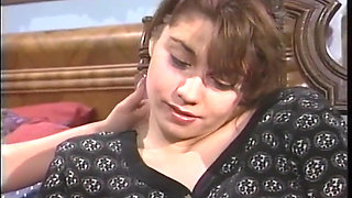 Threesome love in the bedroom