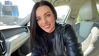 Risky Car BJ Mishap – Gagging MILF Almost Caught by Pedestrians