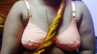 Desi indian lovers start full hard Hindi sex video