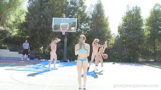 Team Play - Groupsexgames