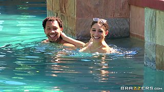Brazzers House 3: Episode 3 With Karma Rx, Bridgette B, Jessy Jones, Gina Valentina, Xander Corvus, Ashley Adams, Charles Dera, Aaliyah Hadid, Abella Danger, Katrina Jade, Lela Star, Keiran Lee, Isiah Maxwell, Nicolette Shea, Ricky Johnson, Kira Noir, Kis