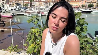 Ashley goes exploring with Marie... - Jacquie et Michel TV