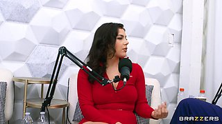 Beautiful Valentina Nappi adult filthy scene