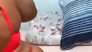 Namorada Gulosa a Amostra De Biquini Novo Senta E Cala Boca