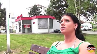 Guy Picks up a Horny Brunette for Some Outdoor Public Play