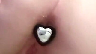 I Inserted an Anal Plug Into My Ass for the First Time