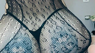 Big Ass Twerk & Spanking Tease - Mesh Skirt, Foot View & Ass Jiggling