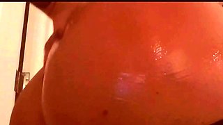 Close up ass creaming