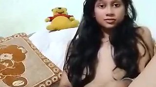 Today Exclusive-sexy Desi Girl Shows Her Boobs And Pussy