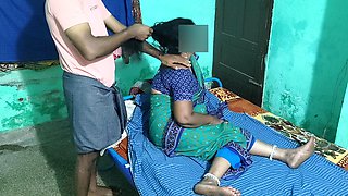 Real Sex Video of Young Man Hot Sex with Aunty
