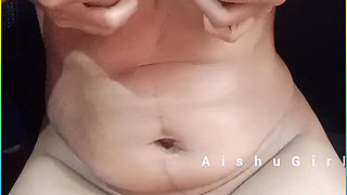 Indian Cute College Girl Squirts and Fingers Her in the Home