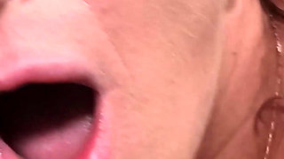 Lesbian Strapon Fuck