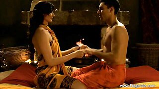 Watch graceful side piece's trailer