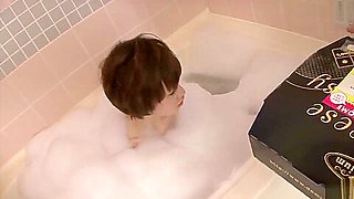 Akina Hara in a warm bath give a japan blowjob