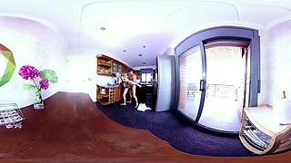 Daniela Davivoso gets banged in this VR scene