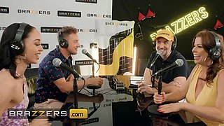 Horny ladies Alexis Fawx & Alexis Tae have their bungholes filled after the best podcast - brazzers