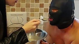 Miss Alessa Milano Feeding From Toilet Part 2