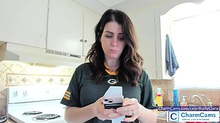 BustyCiara Sex chatroom at CharmCams