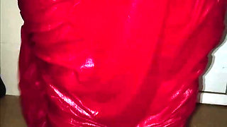 Desi Hot Aunty shower new viral video