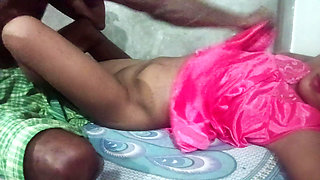 Local Desi girls hot sex Indian girls e