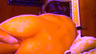 Fisting My Mature Girl on Webcam