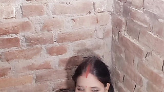 Indian Hot Sister-in-law Fingering Her Pussy and Squirting (hindi Audio)