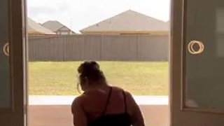 Stretch with Simone Steele