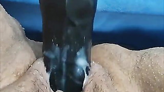 BBW Sexy Wet Hairy Pussy Gets Fucked by Sex Machine and Sucks Clit. Super Wet Orgasm!