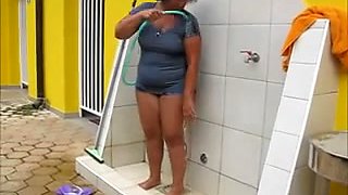Brazilian Grannyshower Outside