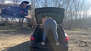 Car Quake: Bouncing Beauty in Motion