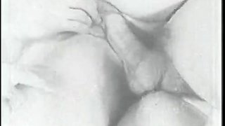Retro Porn Archive Video: Femmes seules 1950's 10