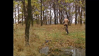 A Horny Slut MILF Have Sex to Big Cock in the Muddy Place