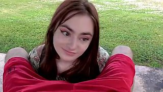 Risky fuck in the public park with a hot stranger