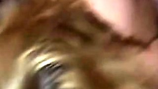 Deutsche Dreier tiefe Hals und Sperma schlucken zu Hause