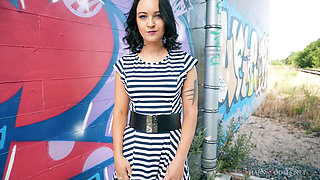 Lola Ash Glamour Video at the Graffiti Wall