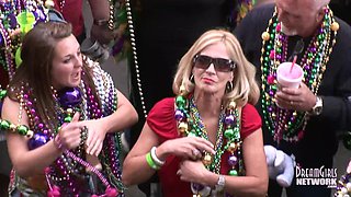 Flirtatious courtesan - beads clip - DreamGirls Members