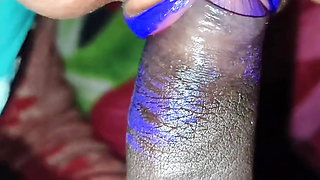 Suman bhabhi blue lipstick laga ke husband ka lund chusi.desi uncle ne aunty ke chut me hath dal ke chudai kiya.hindi sex videos