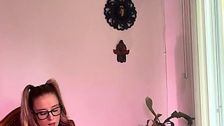 Blonde tight pussy babe solo toy fun in glamour masturbation
