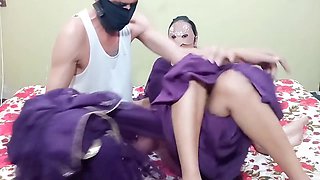 Indian Desi Tharki Servant Ny Malkan Ki Chut Ka Pani Nikal K Pee Clear Hindi Audio Xxxxx Desi Sex - Li Ya