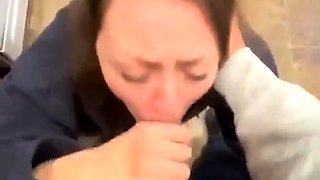 Sexy Slut Gives A Big Cock A Blowjob In The Car