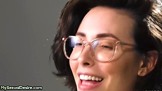 Naturaltitted petite with glasses solo