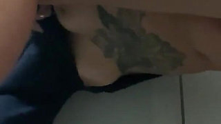 Amateur Sex in the Bathroom with Stepdaughter