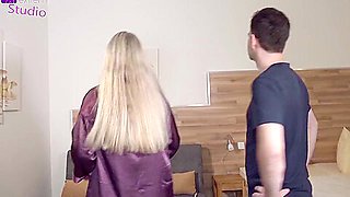 Subsequent Tenant Fucked Me And Creampied My Cunt While Visiting The Apartment! Horny Milf Fucks The New Tenant