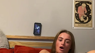 Tattooed goth slut fingers deep and body trembling on cam
