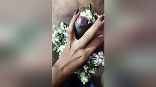 Marathi Aunty Handjob With Flowers To Her Stepbrother